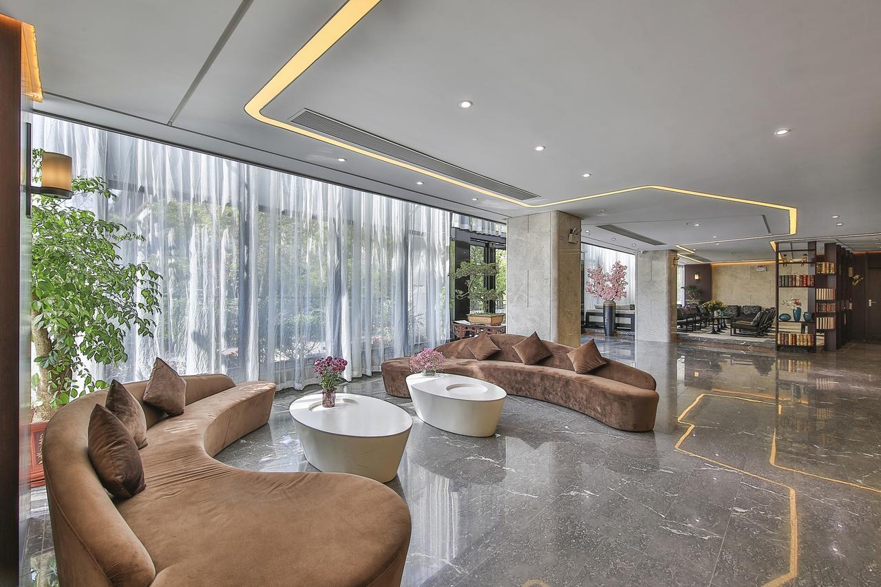 Fancy Hotel Shenzhen Buitenkant foto