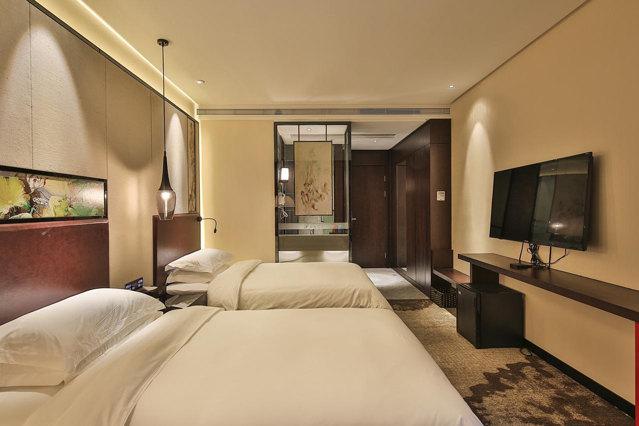 Fancy Hotel Shenzhen Buitenkant foto